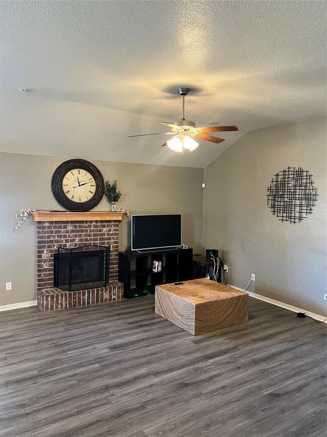 Building Photo - 1213 Trailboss Dr