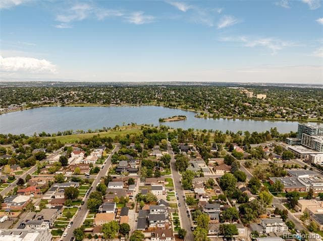 Building Photo - 1569 Utica St