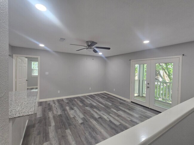 Building Photo - 205 Winter Park