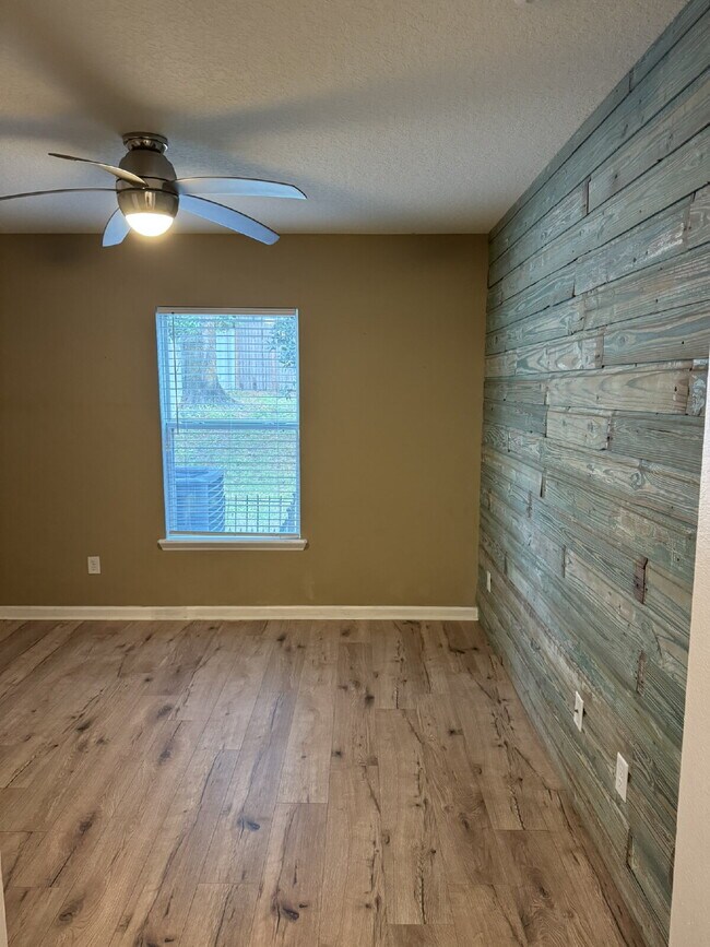 Building Photo - FOR RENT!!!!!-   2nd months rent is FREE!!!!