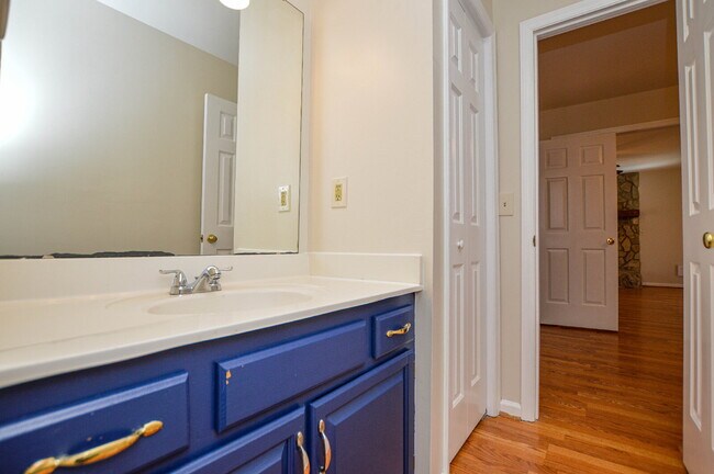 Building Photo - Primary Suite with Sauna | Finished Basement | Private Backyard Retreat | Tega Cay 3 Bedrooms | 3...