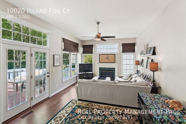 Building Photo - 10020 Island Fog Ct