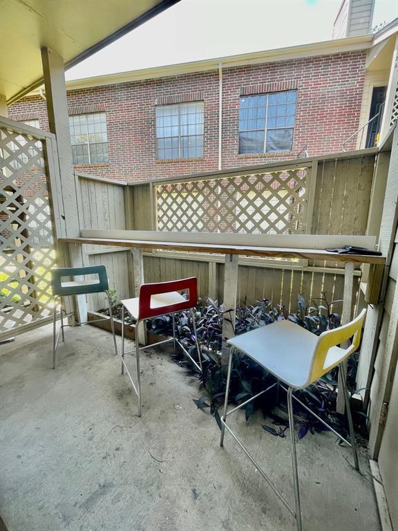 Building Photo - 8055 Cambridge St