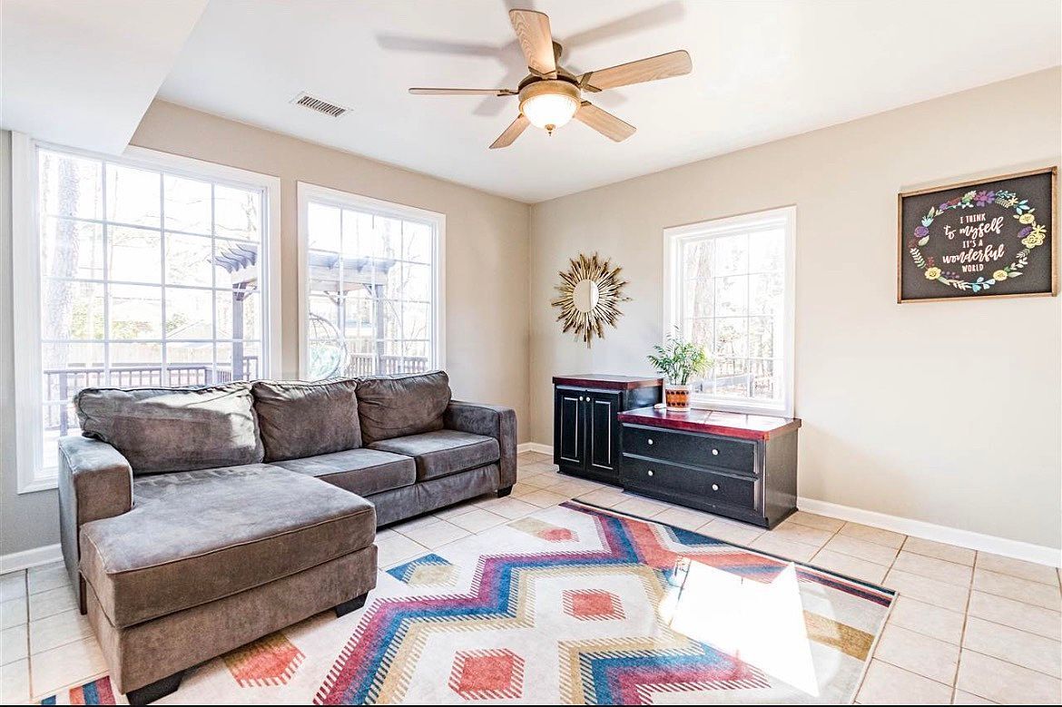 Building Photo - 6504 Hammersmith Dr