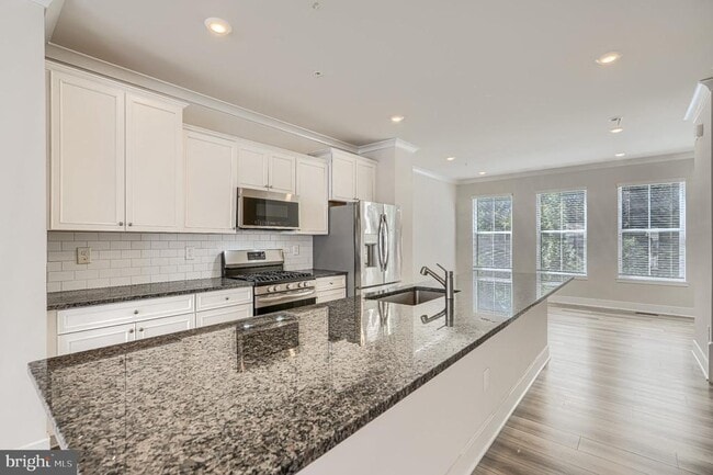 Building Photo - 11409 Starlight Pl