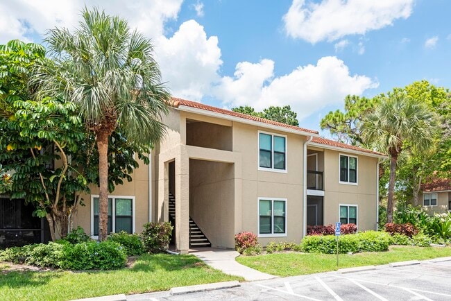 Building Photo - 4040 Crockers Lake Blvd