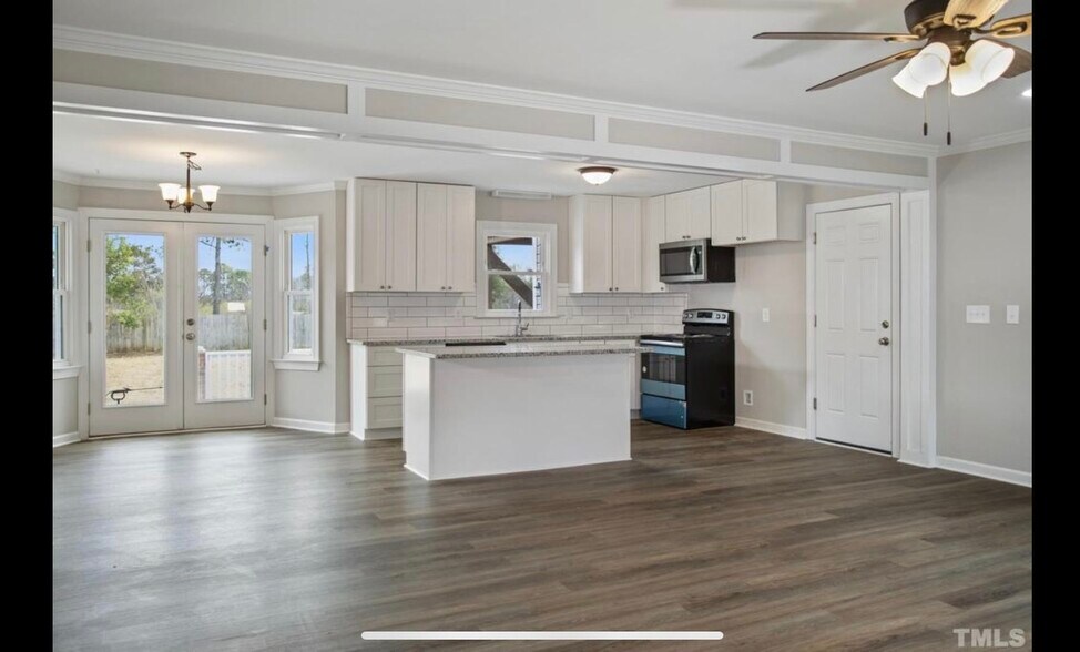 Building Photo - 5516 US 401 N