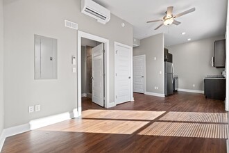 Building Photo - 621 MLK *Income Restricted*