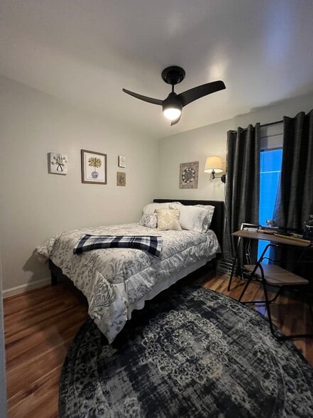 Building Photo - 12102 Carriage Ct SE