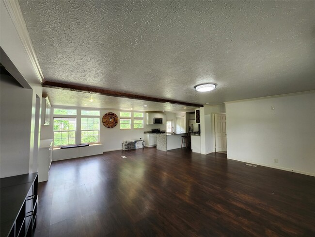 Building Photo - 928 Coen Rd