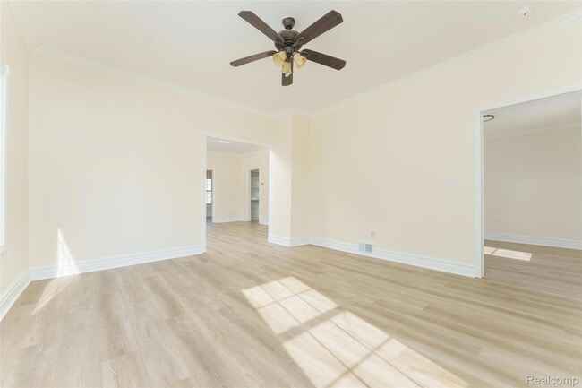 Building Photo - 3342 Oak Grove Rd