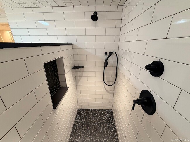 Building Photo - 2002 City Ave