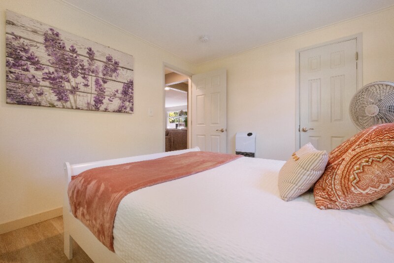 Building Photo - 711 N Third St