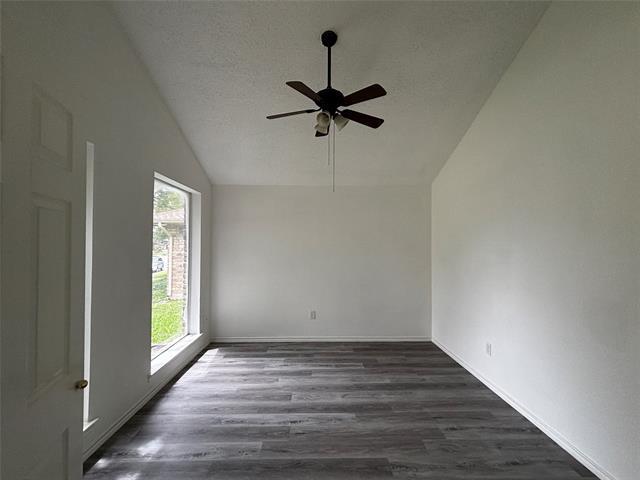 Building Photo - 1501 Starshadow Dr