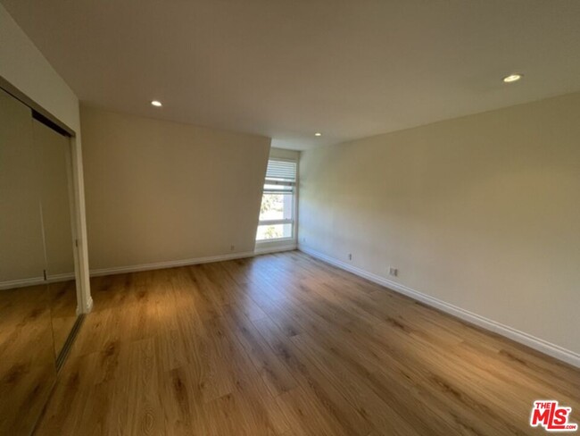 Building Photo - 23901 Civic Center Way