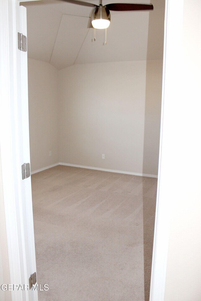 Building Photo - 1458 Senda Del Sol Ln