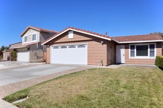 Building Photo - 3-bedroom home located in Union City! – wi...