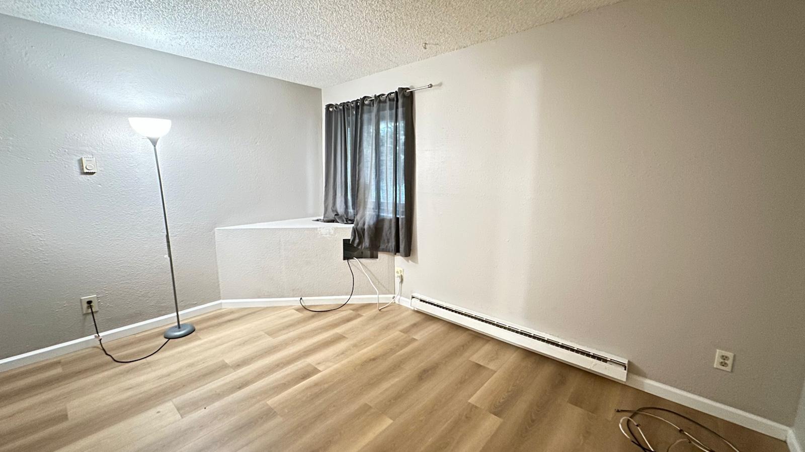 Building Photo - 14740 E Kentucky Dr