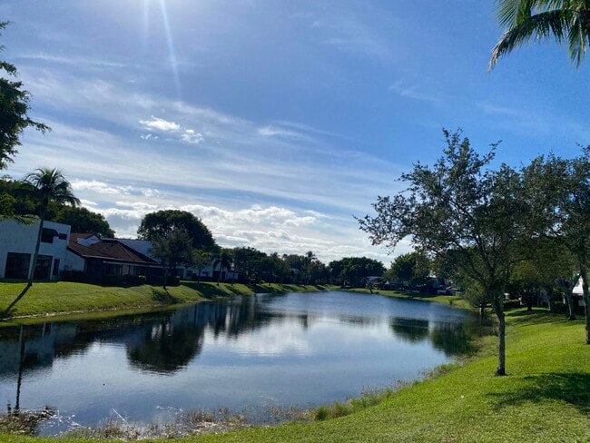 Building Photo - 267 NW 36th Ave