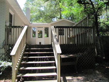 Building Photo - Forest Hills