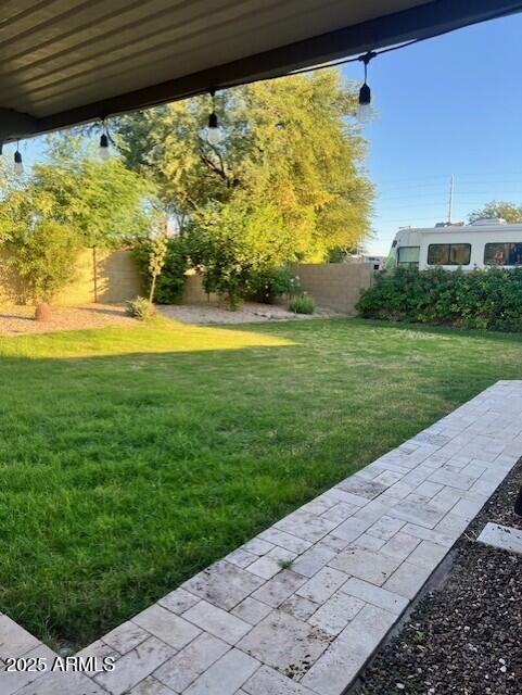 Building Photo - 3625 W Kesler Ln