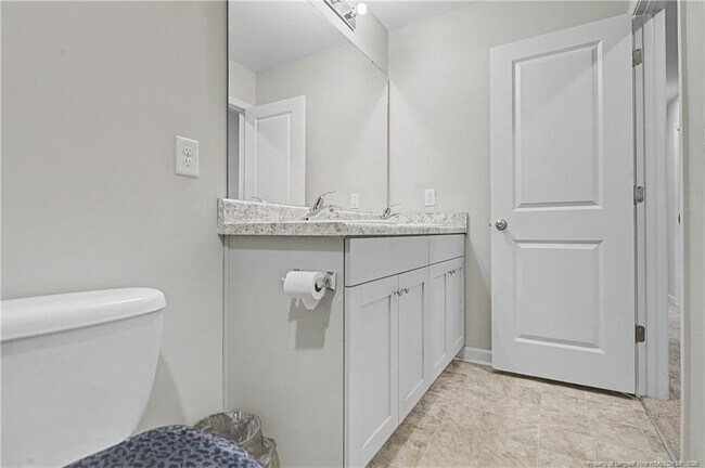 Building Photo - 21 Terrier Ct