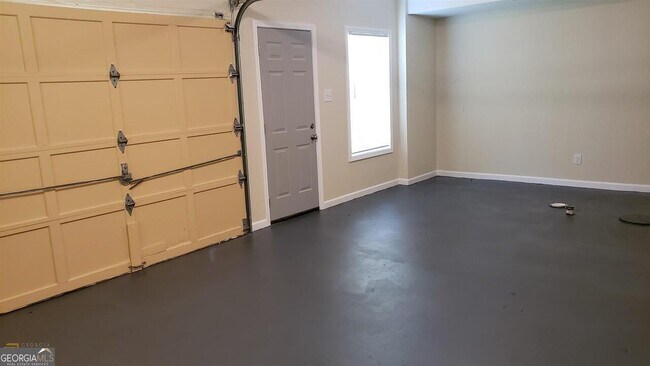 Building Photo - 513 Cotillion Ct