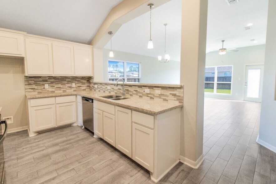 Building Photo - 3912 Rye Cir