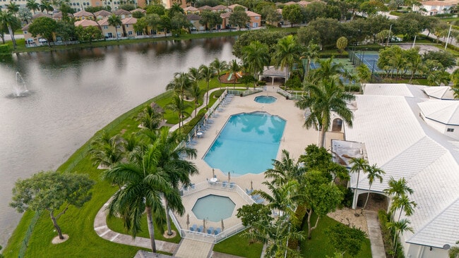 Building Photo - 8618 NW 113th Ct