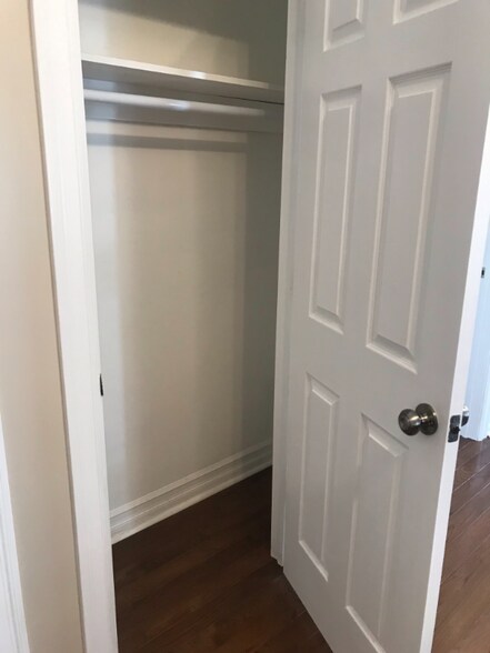 Building Photo - 469 Tacoma Ave