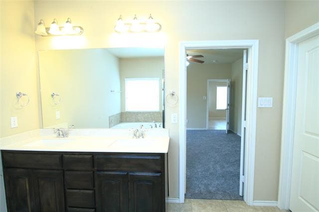 Building Photo - 4817 Green River Dr