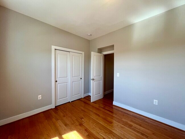Building Photo - 1353 Adams St NE