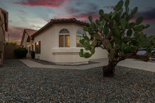 Building Photo - 11188 N 110th Pl