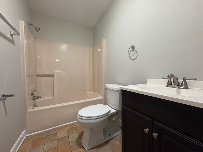 Building Photo - For Rent