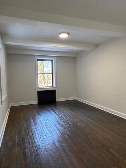 Building Photo - 195 Prospect St