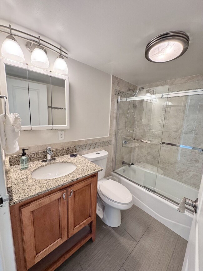 Building Photo - 303 Atlantic Ave