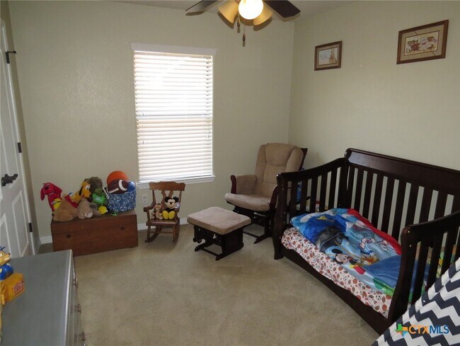 Building Photo - 2505 Mugho Dr