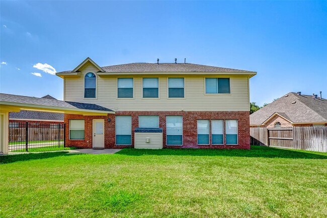 Building Photo - 2143 Hill Canyon Ct