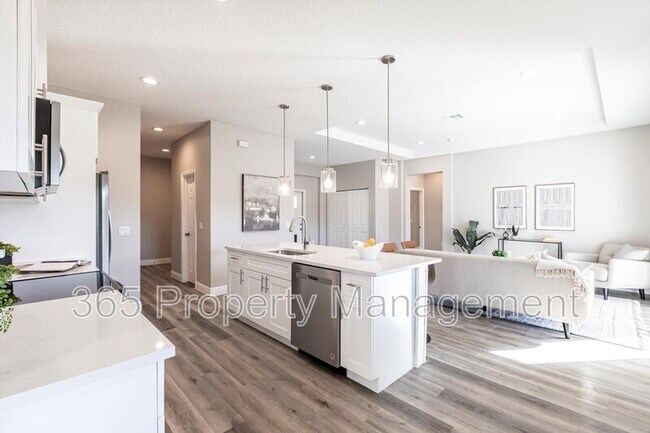 Building Photo - 5534 Fairlane Dr