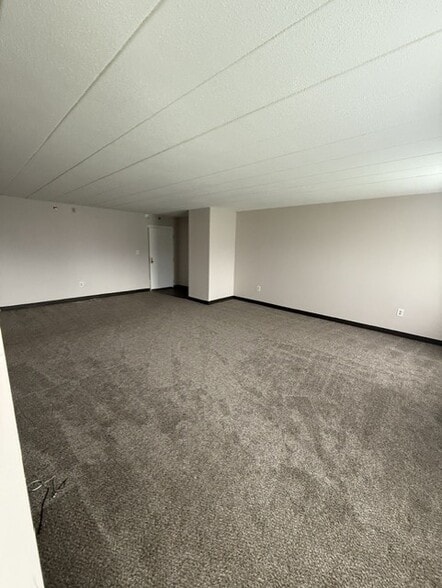 Building Photo - Bower Hill Apartments