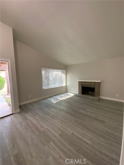 Building Photo - 1421 Lanfair St