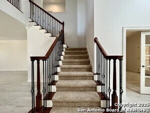 Building Photo - 414 Cadence Hill