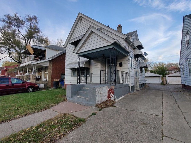 Primary Photo - 9194 Mendota St