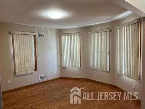 Building Photo - 399 Park Ave