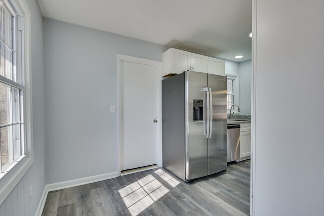 Building Photo - 1709 Forest Creek Ct