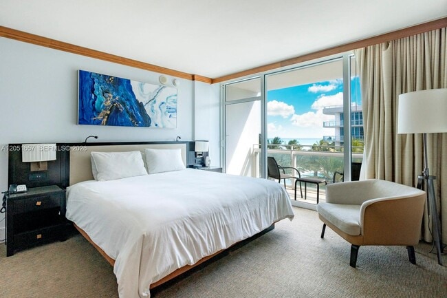 Building Photo - 6801 Collins Ave