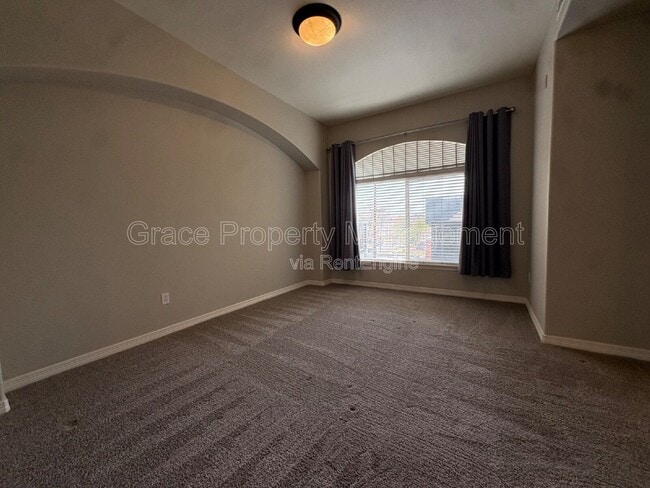 Building Photo - 1776 N Race St