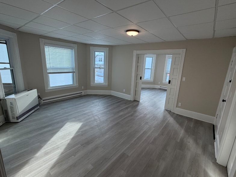 Building Photo - 505 Rimmon St