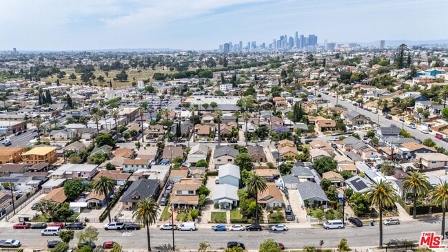 Building Photo - 441 N Ditman Ave