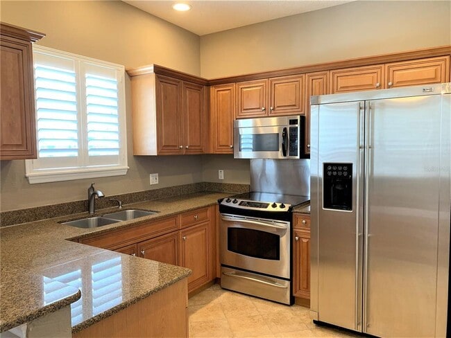Building Photo - 601 Casabella Cir